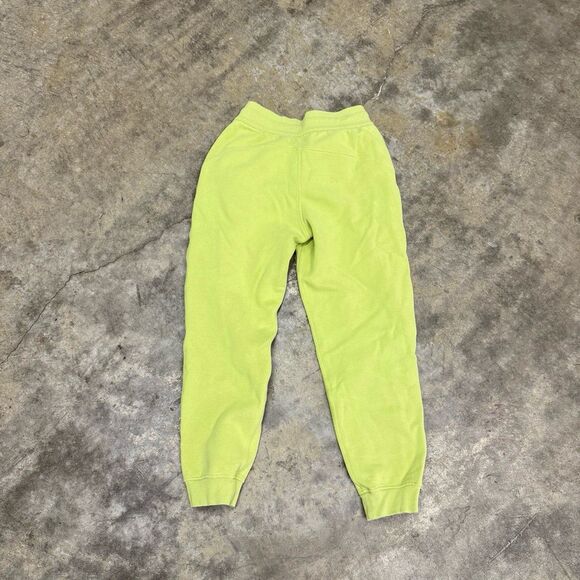 Lululemon Scuba joggers sweatpants Wasabi lime green size 6 - Picture 6 of 7